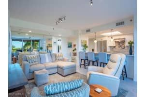 6585 Nicholas Boulevard, Naples, FL 34108 - MLS#225076482