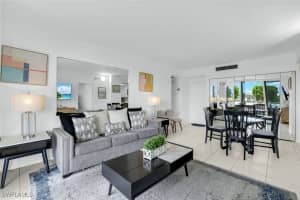 140 Seaview Court, Marco Island, FL 34145 - MLS#225076486