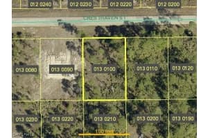 1048 Cresthaven Street, Lehigh Acres, FL 33974 - MLS#225076488