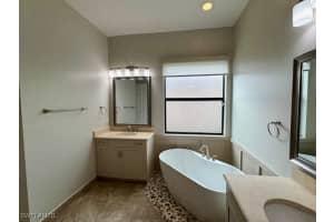 2820 CINNAMON BAY Circle, Naples, FL 34119 - MLS#225076507