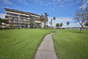 651 Seaview Ct B207, Marco Island