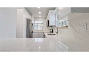 5367 Treetops Dr M101, Naples