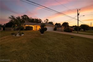 2207 28th Street, Cape Coral, FL 33909 - MLS#225076572