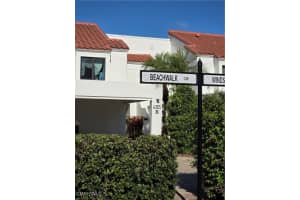 613 Beachwalk Circle, Naples, FL 34108 - MLS#225076575