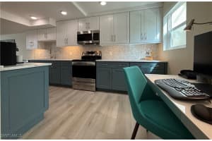 800 River Point Drive, Naples, FL 34102 - MLS#225076590