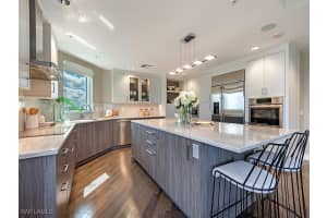 7575 Pelican Bay Boulevard, Naples, FL 34108 - MLS#225076641