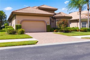 6097 Dogleg Drive, Naples, FL 34113 - MLS#225076643