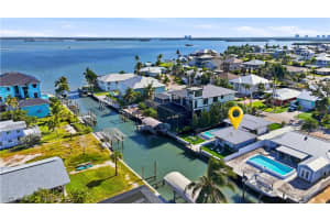 239 Curlew Street, Fort Myers Beach, FL 33931 - MLS#225076645