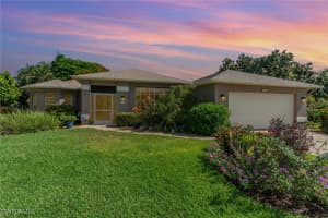 4122 Olde Meadowbrook Ln, Estero