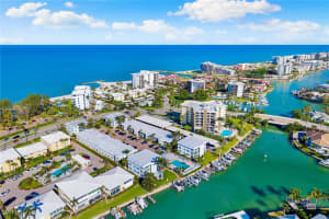 2100 Gulf Shore Boulevard, Naples, FL 34102 - MLS#225076655