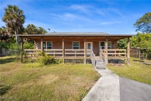 1240 Mingo Drive, Naples, FL 34120 - MLS#225076657