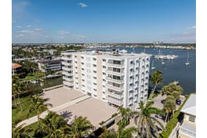 1325 7th Street, Naples, FL 34102 - MLS#225076751