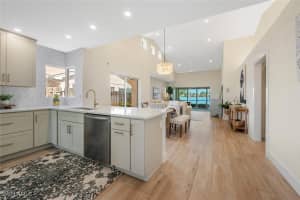 2604 Sailors Way, Naples, FL 34109 - MLS#225076759