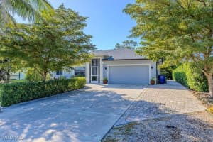 27518 Pinecrest Lane, Bonita Springs, FL 34135 - MLS#225076763