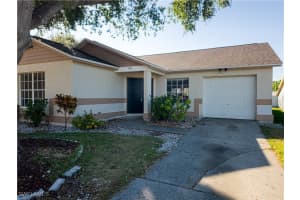 1907 DARTFORD Court, Valrico, FL 33954 - MLS#225076769
