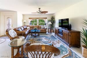 211 Seahorse Court, Marco Island, FL 34145 - MLS#225076771