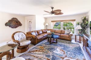 211 Seahorse Court, Marco Island, FL 34145 - MLS#225076771