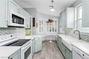 650 Lalique Circle, Naples, FL 34119 - MLS#225076788