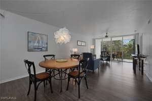 15161 Cedarwood Lane, Naples, FL 34110 - MLS#225076796