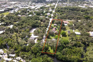 1063 Shadowlawn Drive, Naples, FL 34104 - MLS#225076807