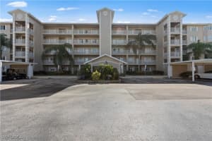 19870 Breckenridge Dr Unit 402, Estero, FL 33928 - MLS#225076811