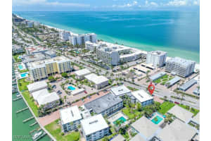 1930 Gulf Shore Blvd N A302-s, Naples