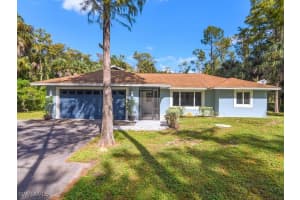 5311 Hickory Wood Dr, Naples