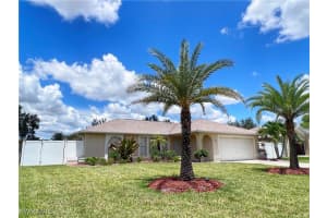 137 17th Terrace, Cape Coral, FL 33990 - MLS#225076838
