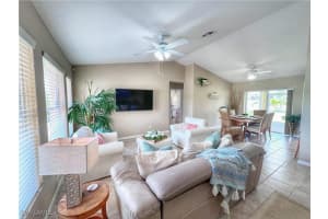 137 17th Terrace, Cape Coral, FL 33990 - MLS#225076838