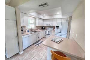 137 17th Terrace, Cape Coral, FL 33990 - MLS#225076838