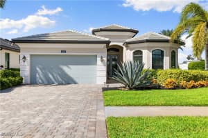 10137 Florence Cir, Naples 10137 Florence Cir, Naples
