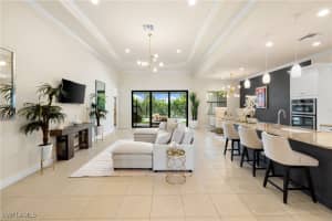 10137 Florence Circle, Naples, FL 34119 - MLS#225076841