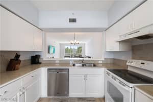 3250 Cypress Glen Way, Naples, FL 34109 - MLS#225076860