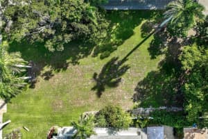 490 1st Avenue, Naples, FL 34102 - MLS#225076866