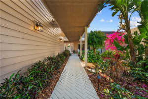 397 Edgemere Way, Naples, FL 34105 - MLS#225076871