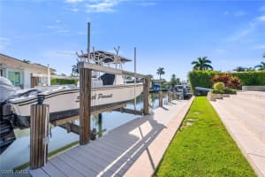 1923 SNOOK Drive, Naples, FL 34102 - MLS#225076894