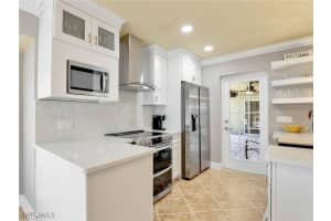 11526 Forest Mere Drive, Bonita Springs, FL 34135 - MLS#225076896