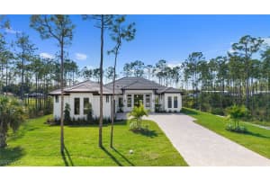 25440 Divot Dr, Bonita Springs