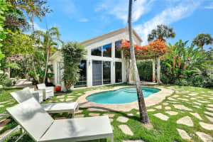 27571 Riverbank Dr, Bonita Springs