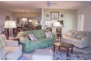 5817 Glencove Drive, Naples, FL 34108 - MLS#225076940