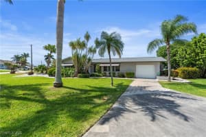 4902 Seville Court, Cape Coral, FL 33904 - MLS#225076952