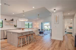 577 98th Avenue, Naples, FL 34108 - MLS#225076967