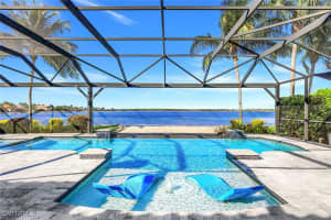 9075 Breakwater Drive, Naples, FL 34120 - MLS#225076981