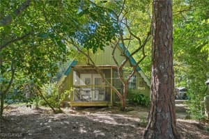 2010 Jung Blvd E, Naples 2010 Jung Blvd E, Naples