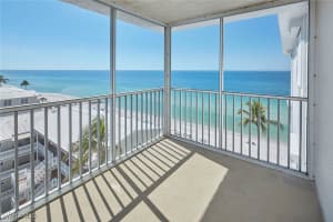 1919 Gulf Shore Blvd N 804, Naples