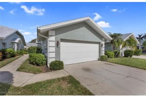 1749 Royal Cir 1701, Naples