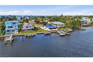 101 Hibiscus Drive, Fort Myers Beach, FL 33931 - MLS#225077066