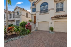 175 Colonade Circle, Naples, FL 34103 - MLS#225077078
