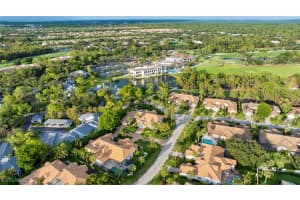 763 Glendevon Drive, Naples, FL 34105 - MLS#225077080