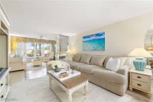 4085 Northlight Dr 5607, Naples